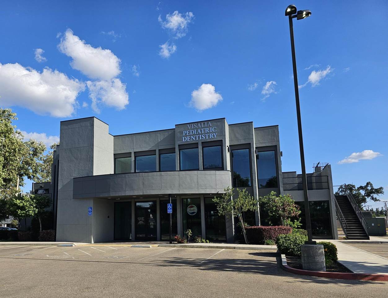 500-102 Chinowth Street - Photo 1