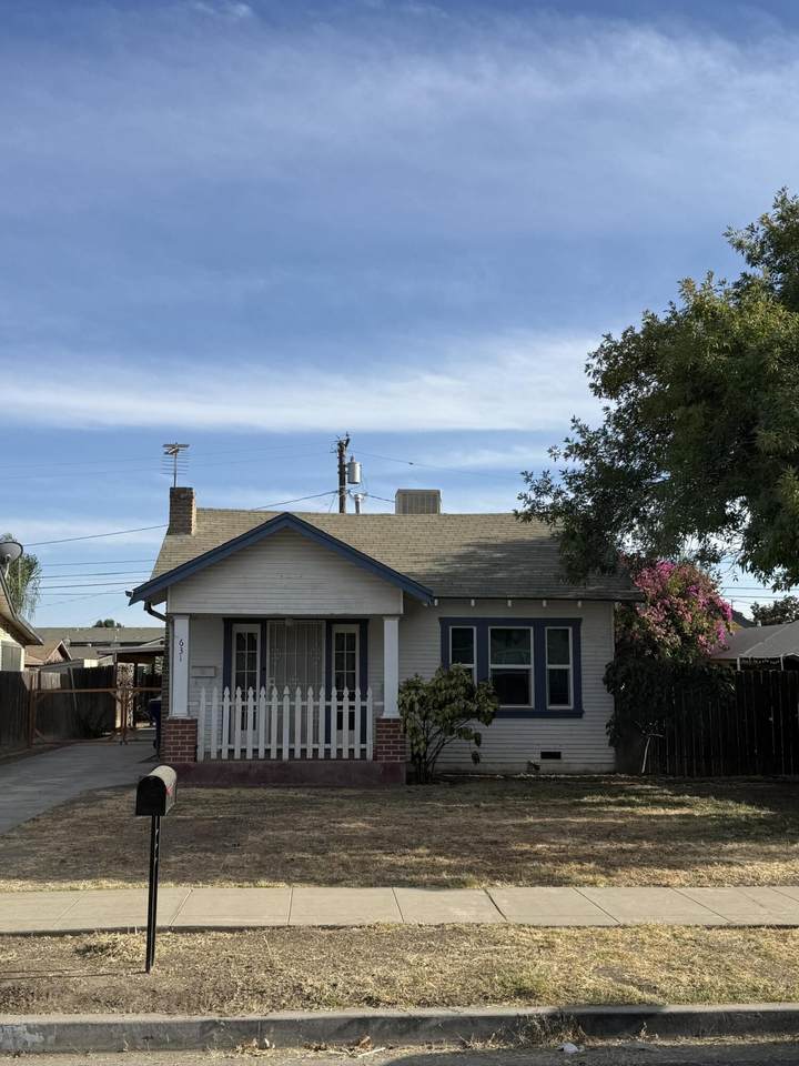 631 Ventura Avenue - Photo 1