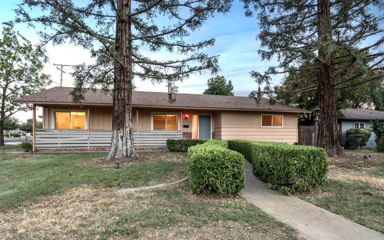1101 Laurel Avenue - Photo 1