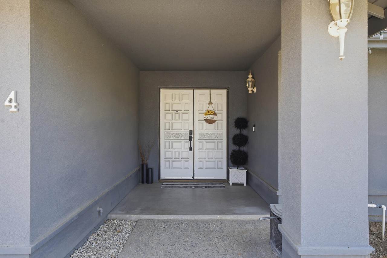 https://bt-photos.global.ssl.fastly.net/tulare/1280_boomver_1_243651-2.jpg