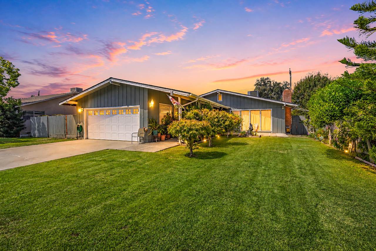 1101 Mountain Street - Photo 1
