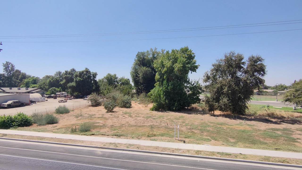 509 Farmersville Boulevard - Photo 1