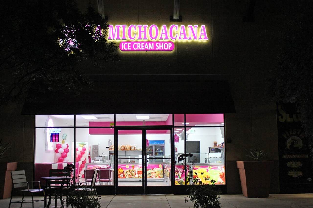 3000-D Dinuba Boulevard - Photo 1