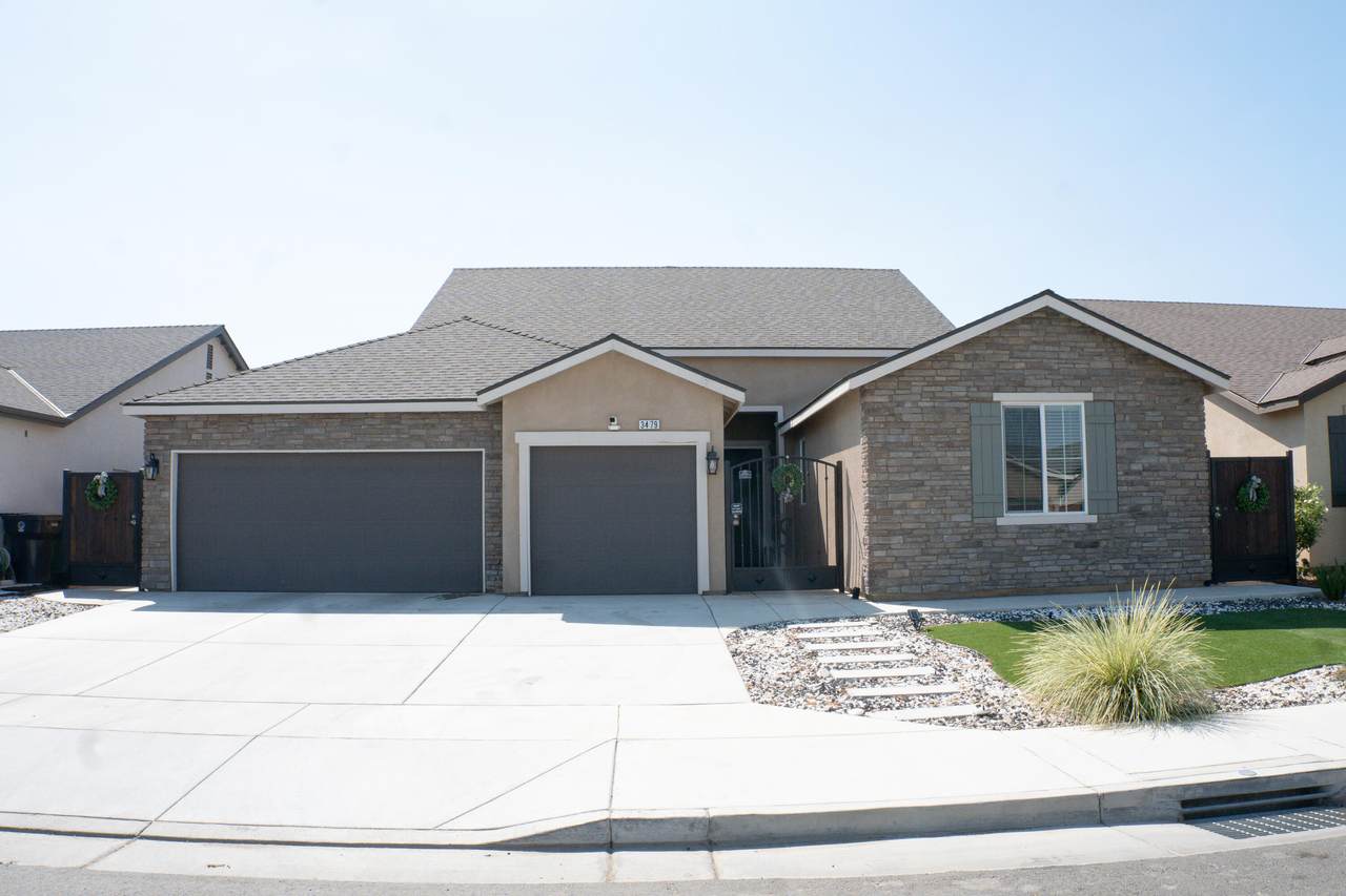 3479 Lennox Street - Photo 1