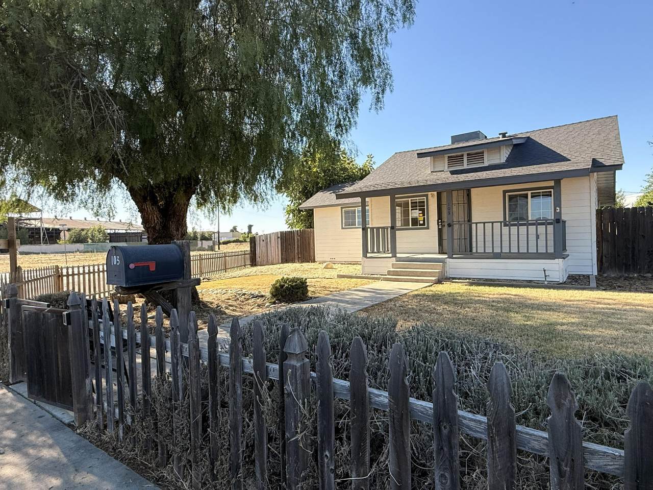 103 Firebaugh Avenue - Photo 1