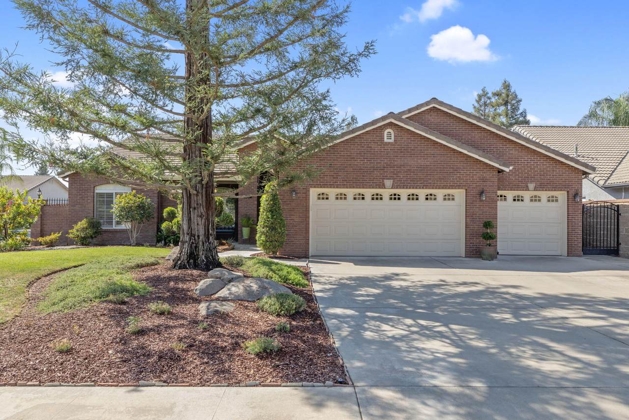 2723 Clinton Court - Photo 1