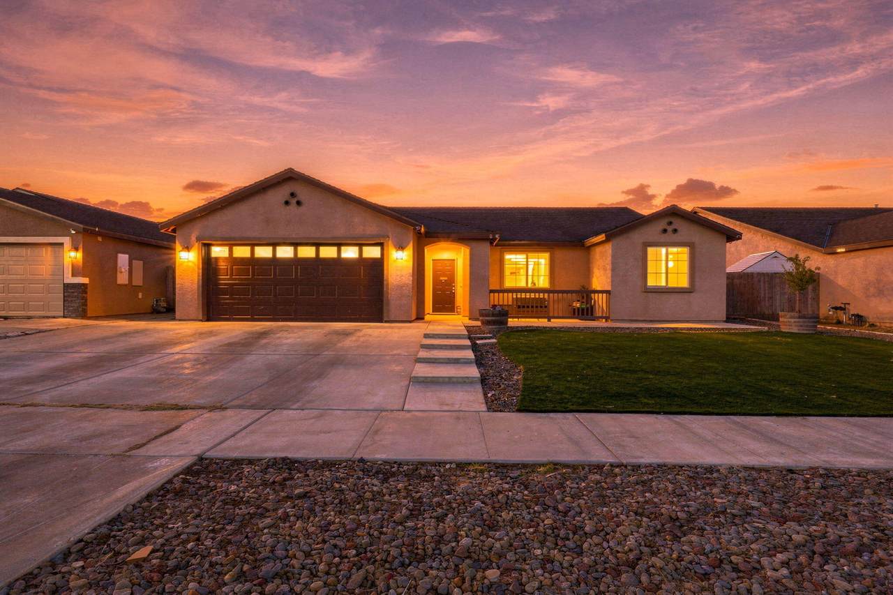 1835 Santa Cruz Drive - Photo 1