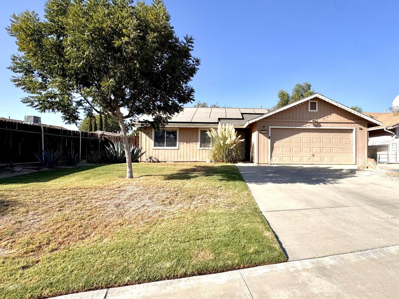 814 Tempe Drive - Photo 1