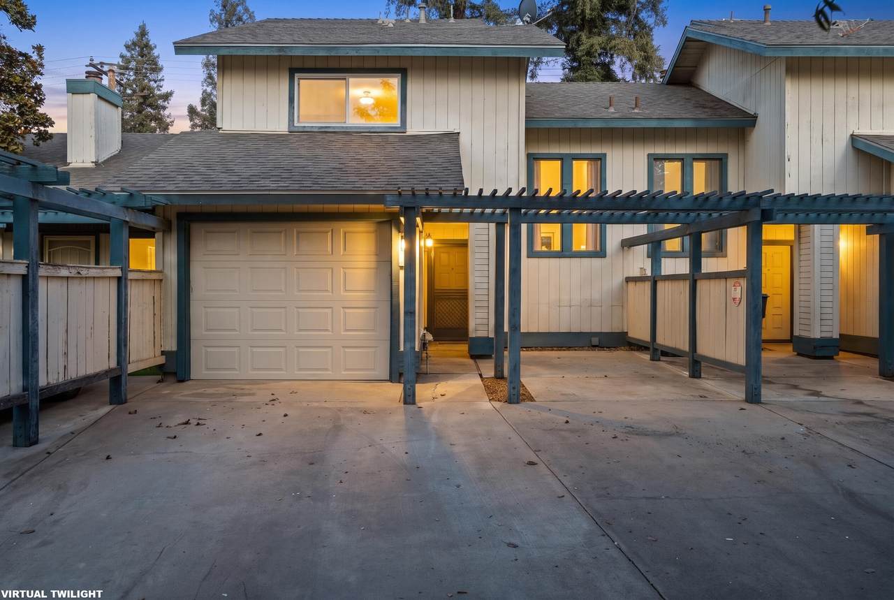 1103 Pinkham Street - Photo 1