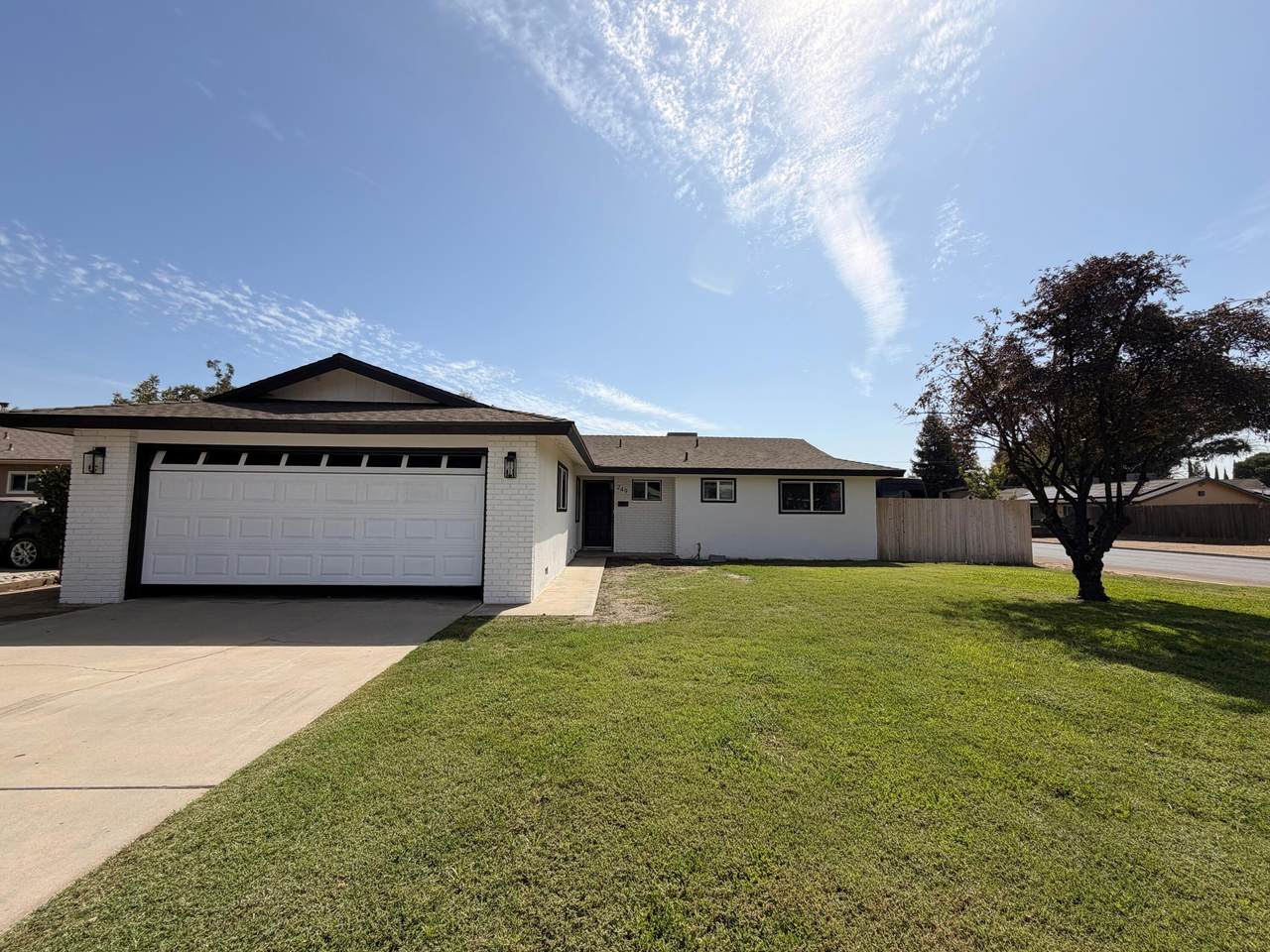 249 Paradise Avenue - Photo 1