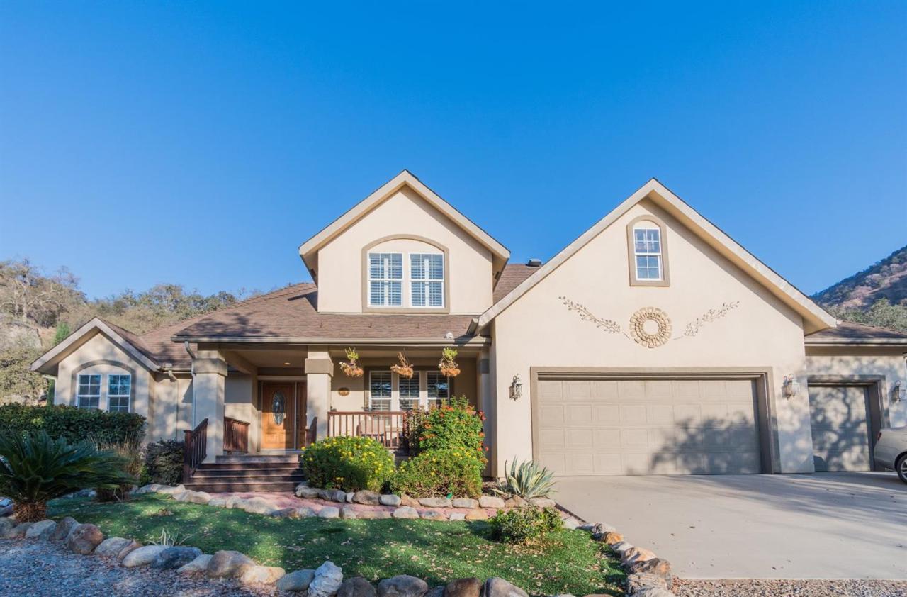 42072 Corral Drive - Photo 1