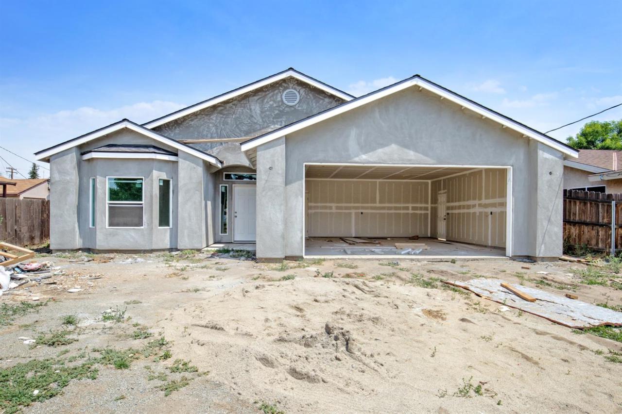 3828 Iris Avenue - Photo 1