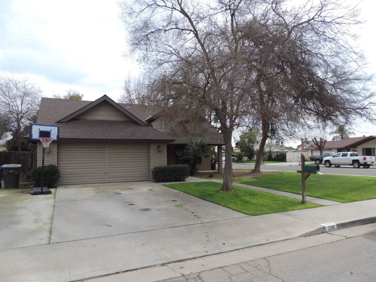 288 Greenwood Street - Photo 1