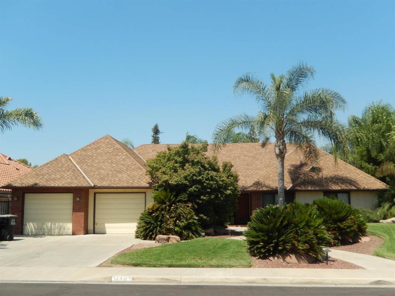 138 Chestnut Court - Photo 1