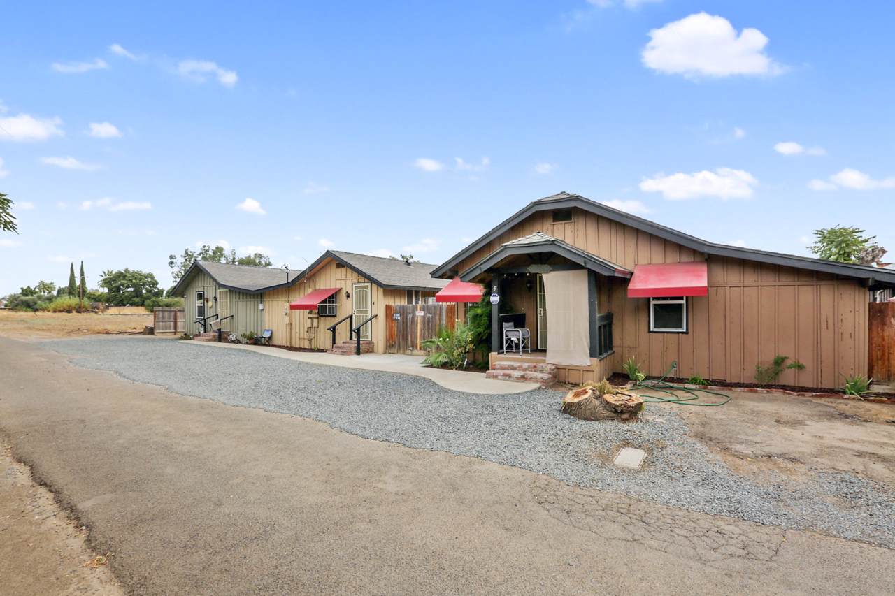 325 Willow Street - Photo 1