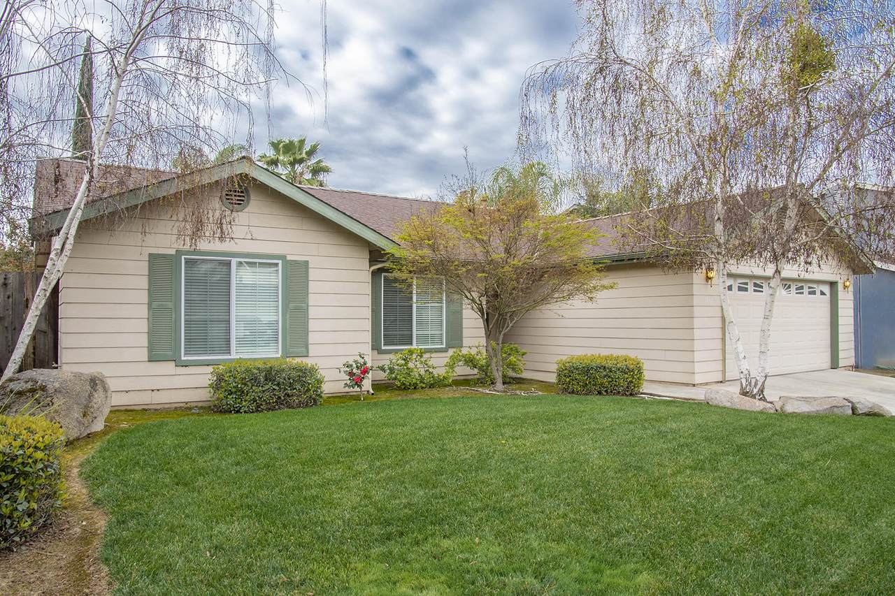 1166 Meadow Avenue - Photo 1