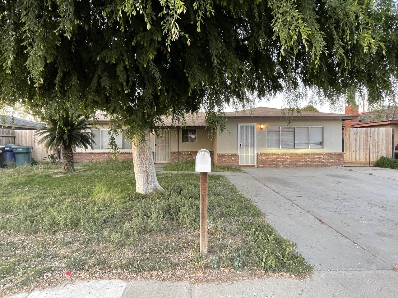 2102 Bardsley Avenue - Photo 1