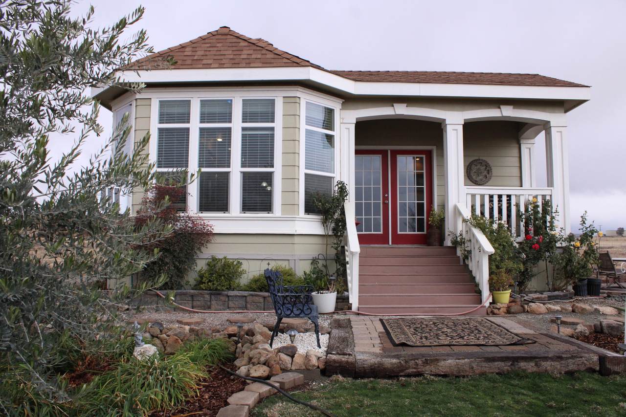 29795 Holdridge Drive - Photo 1