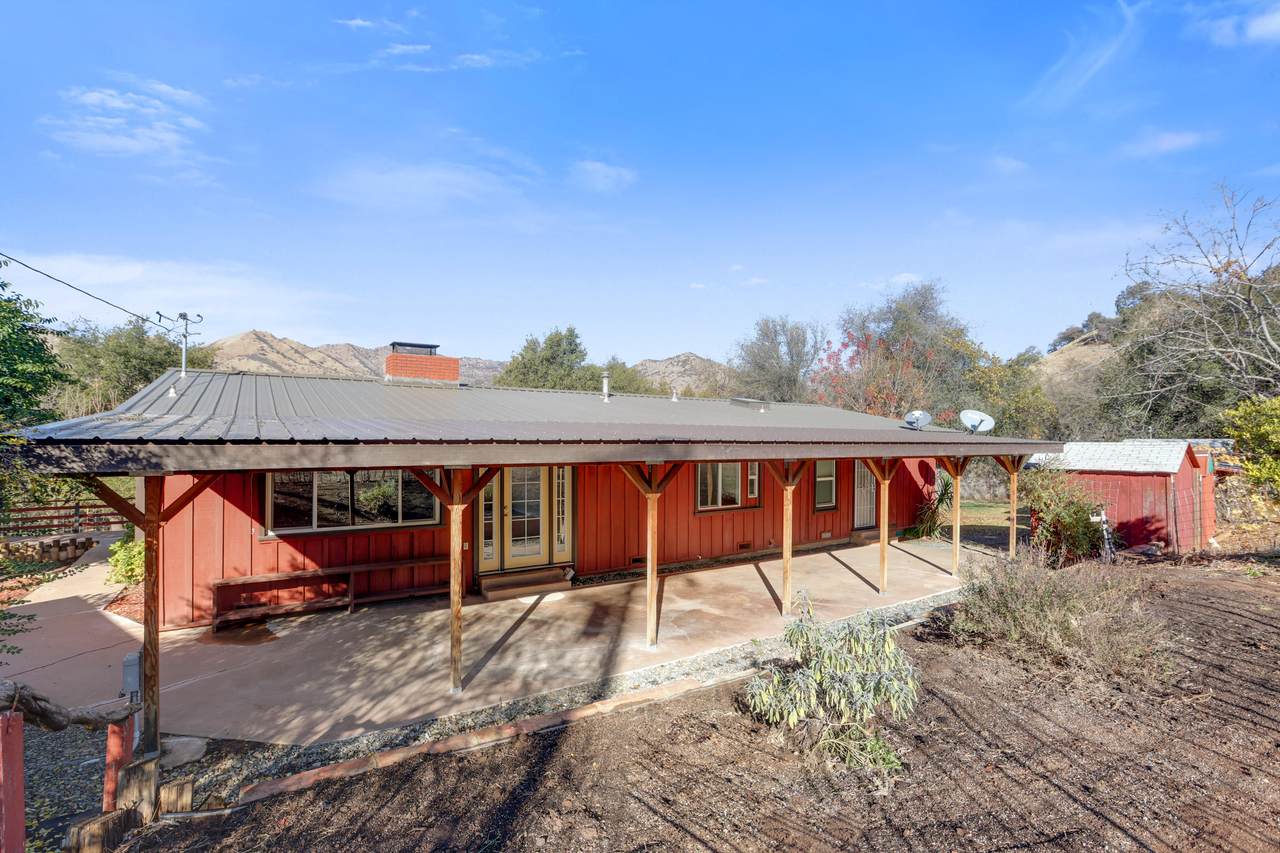 41005 Blossom Drive - Photo 1