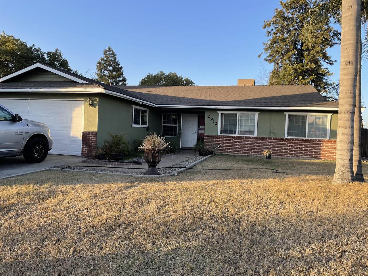 2912 Country Court - Photo 1