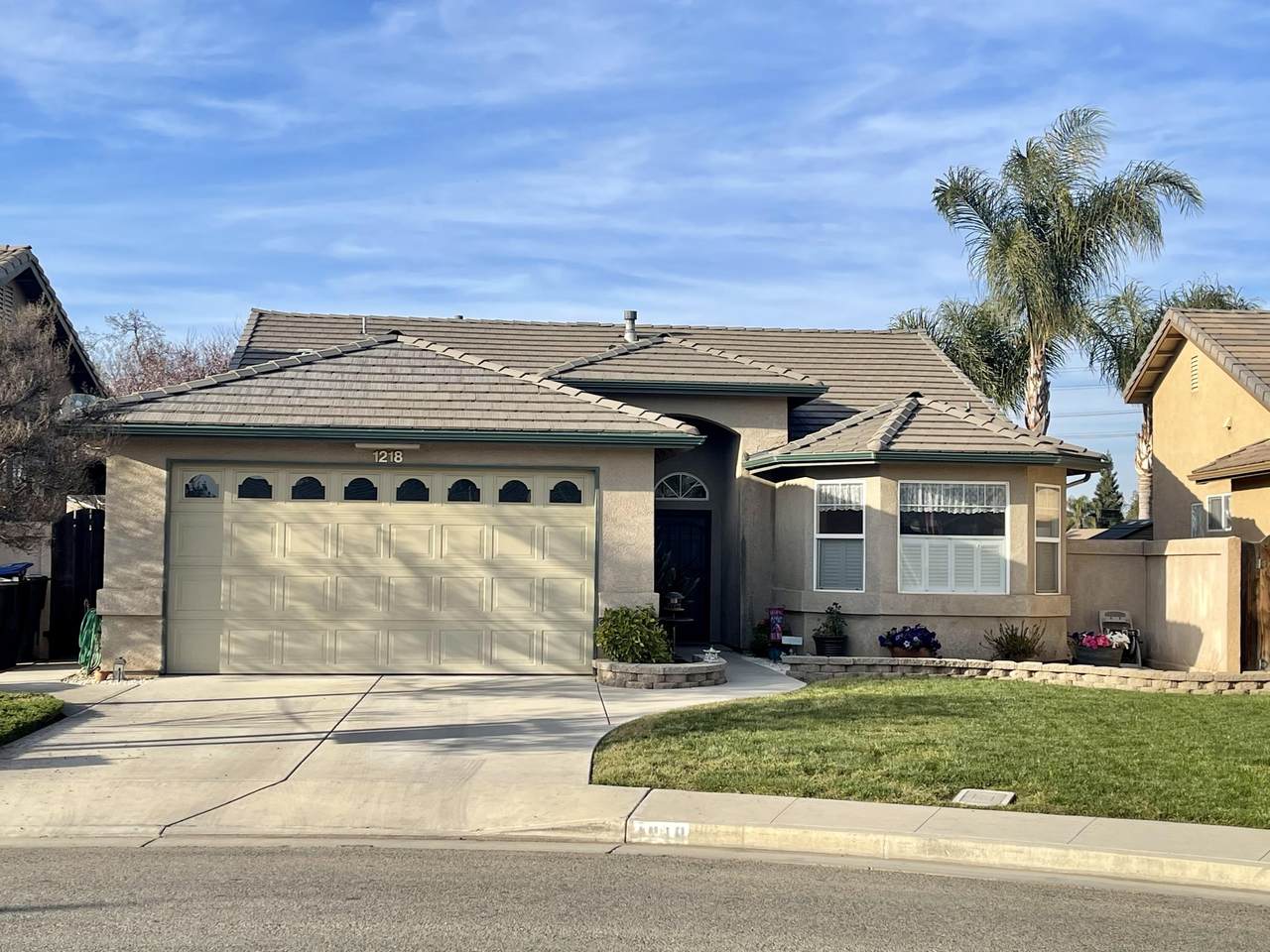 1218 Mesa Court - Photo 1