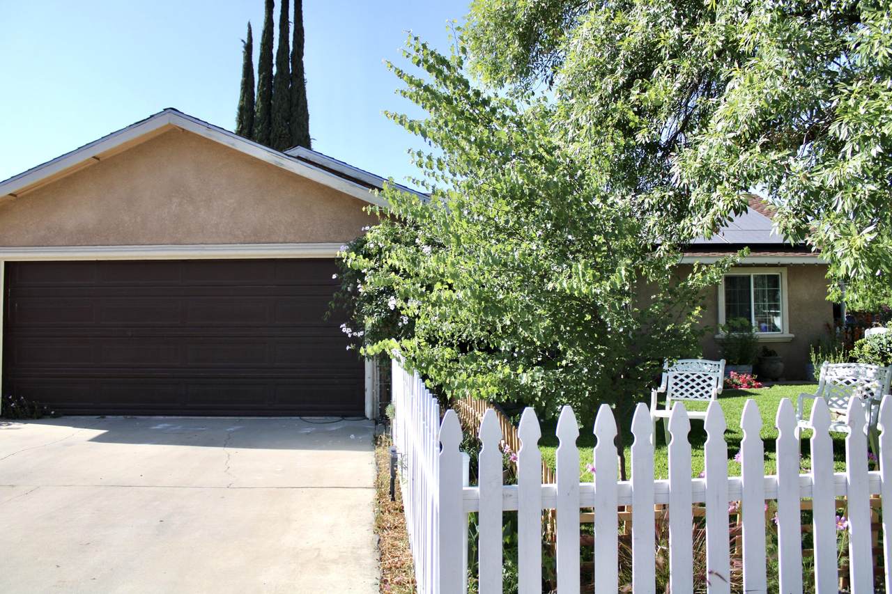 1720 Gerry Lane - Photo 1