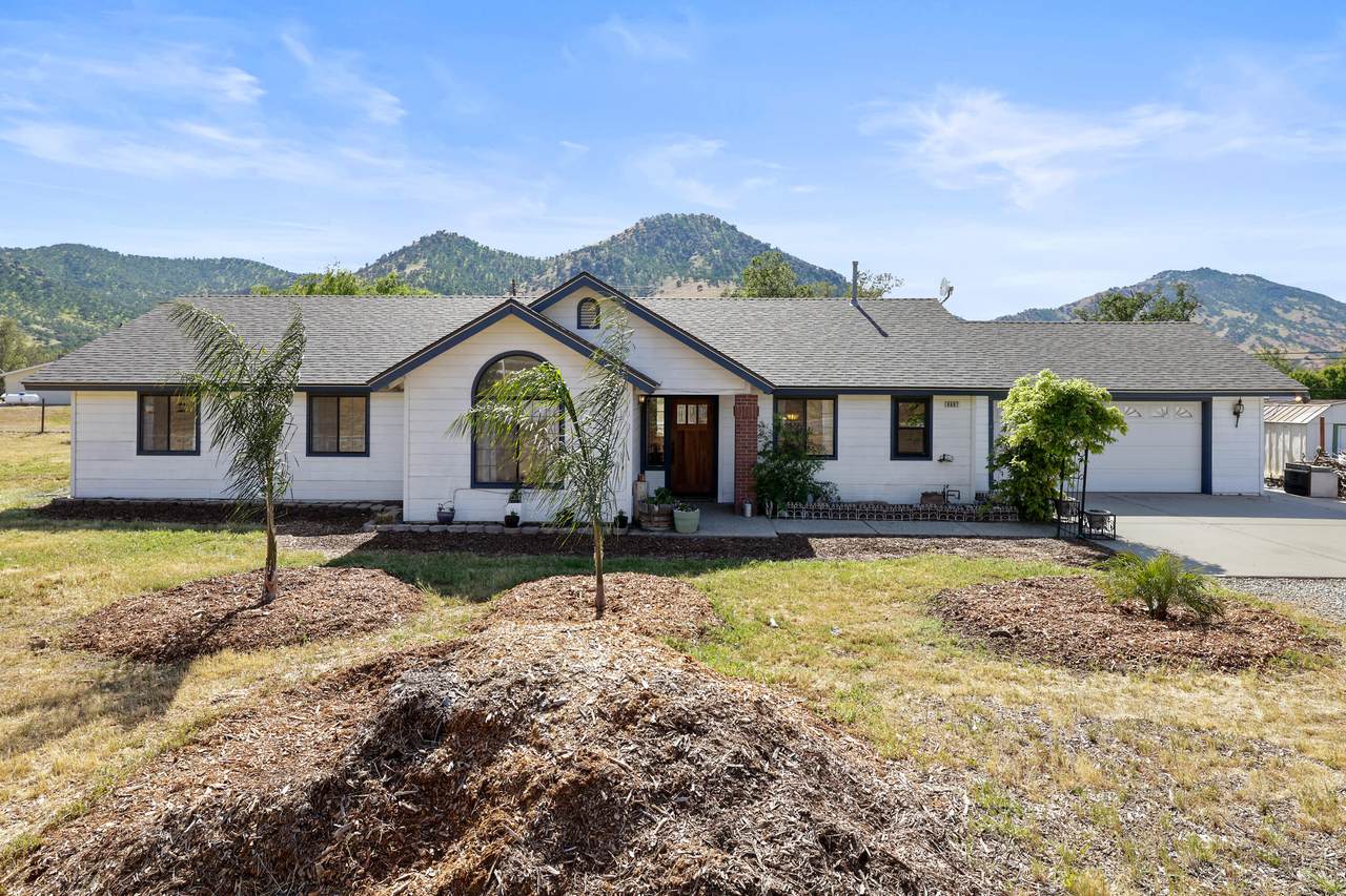6687 Gaston Drive - Photo 1