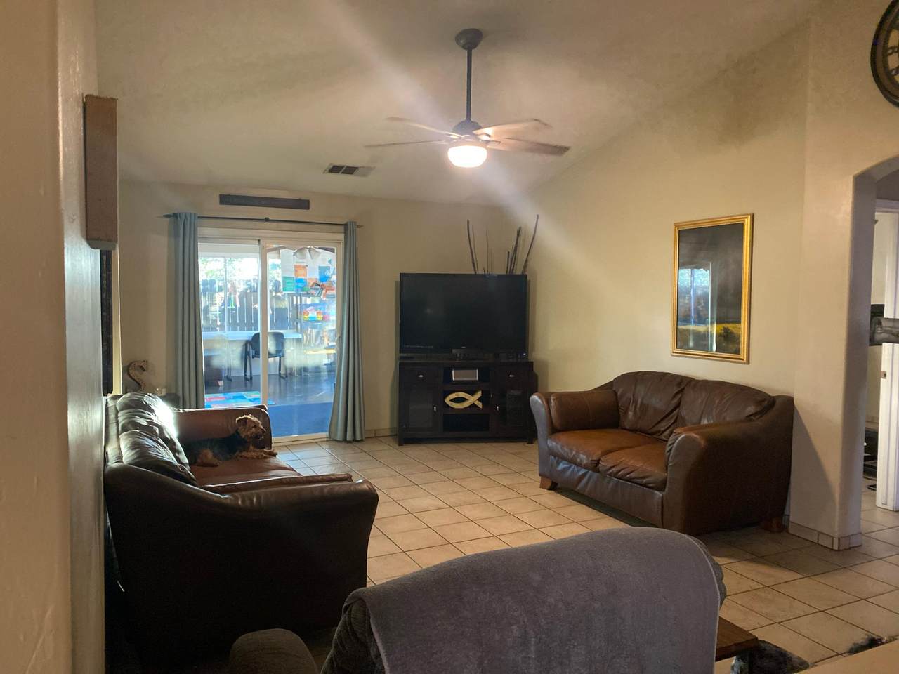 467 Beverly Street - Photo 1