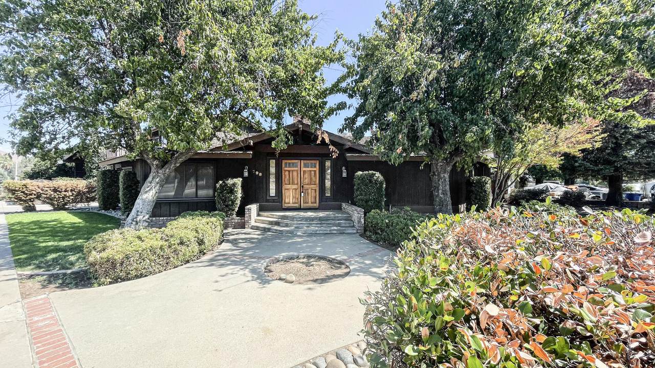 798 Pepper Street - Photo 1