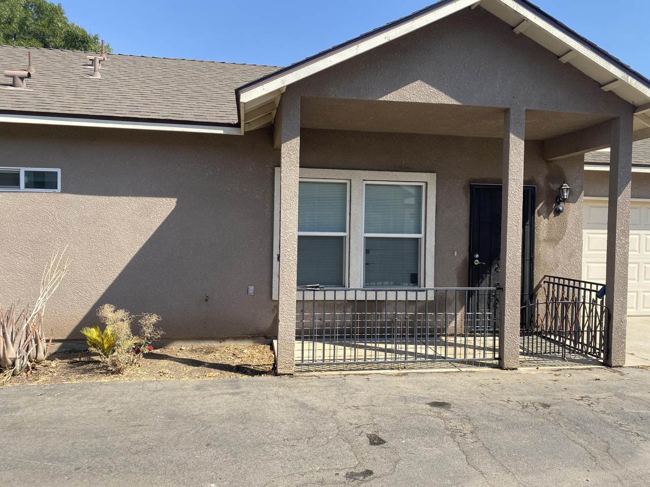 316-C Valencia Boulevard - Photo 1