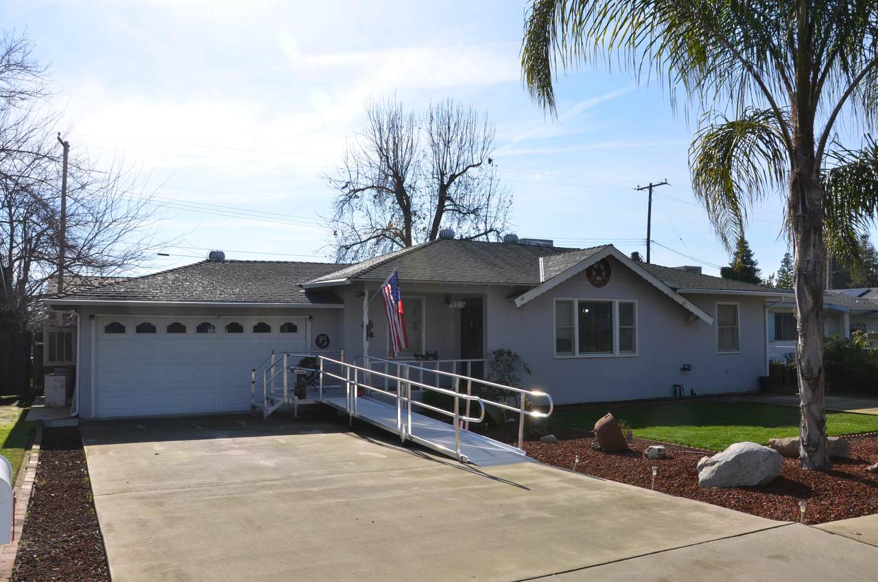 529 View Avenue - Photo 1