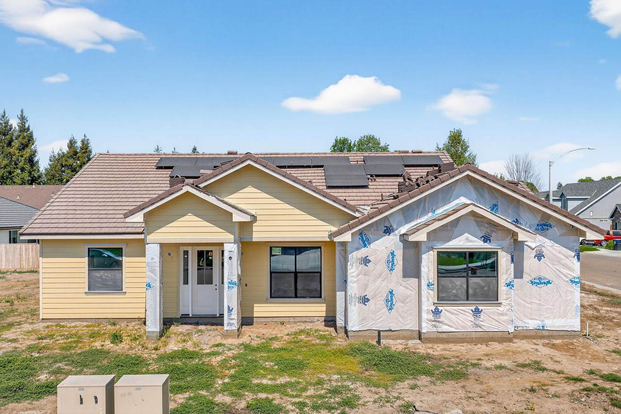 4301 University Street - Photo 1