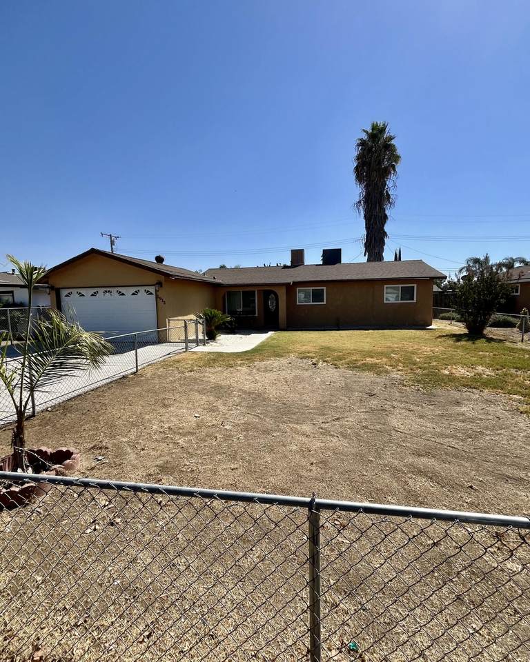 1913 Harrison Avenue - Photo 1