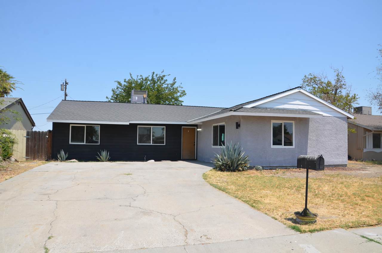 19760 Park Lane - Photo 1