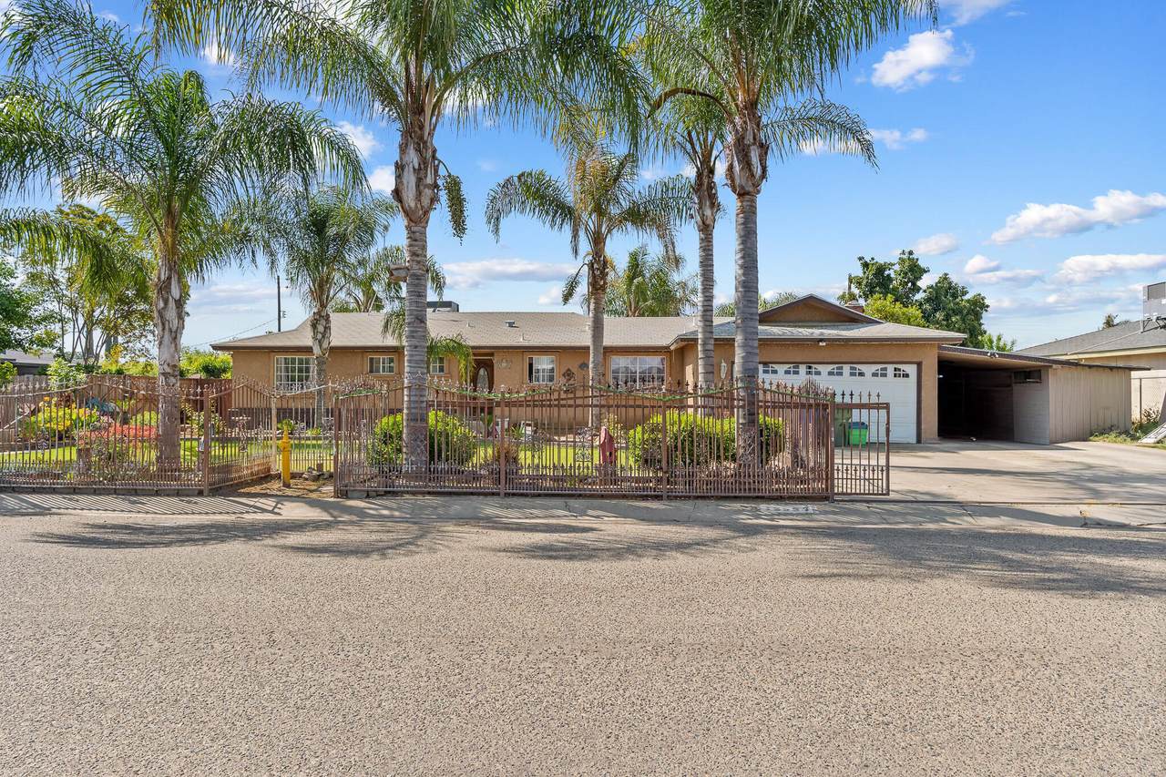 12967 Walnut Avenue - Photo 1