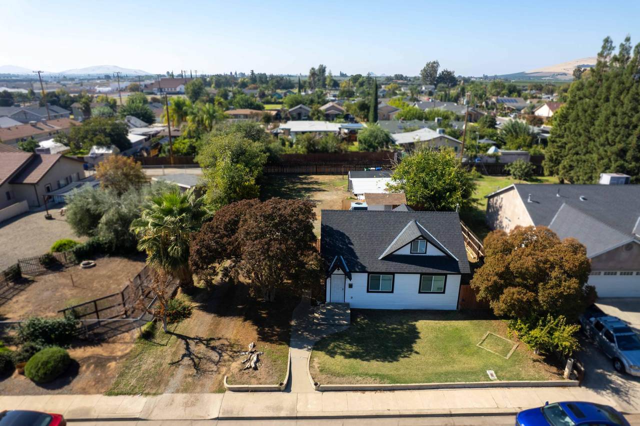 179 Acacia Street - Photo 1