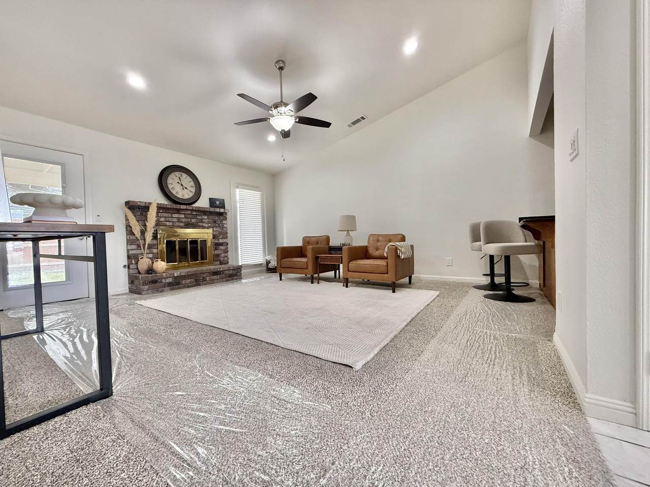 1931 West Court - Photo 1