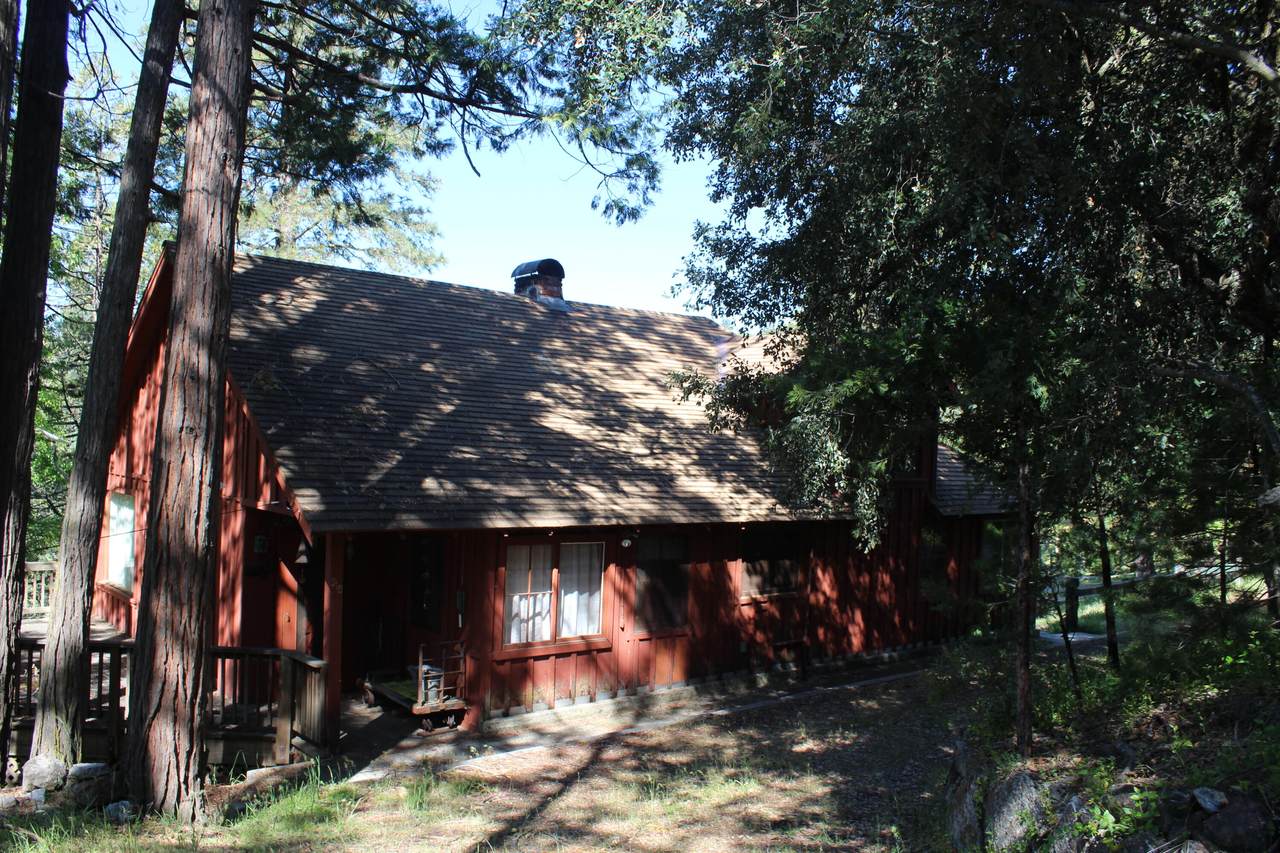 315 Grandview Drive - Photo 1
