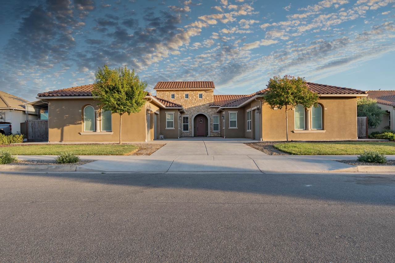 3601 Lark Avenue - Photo 1