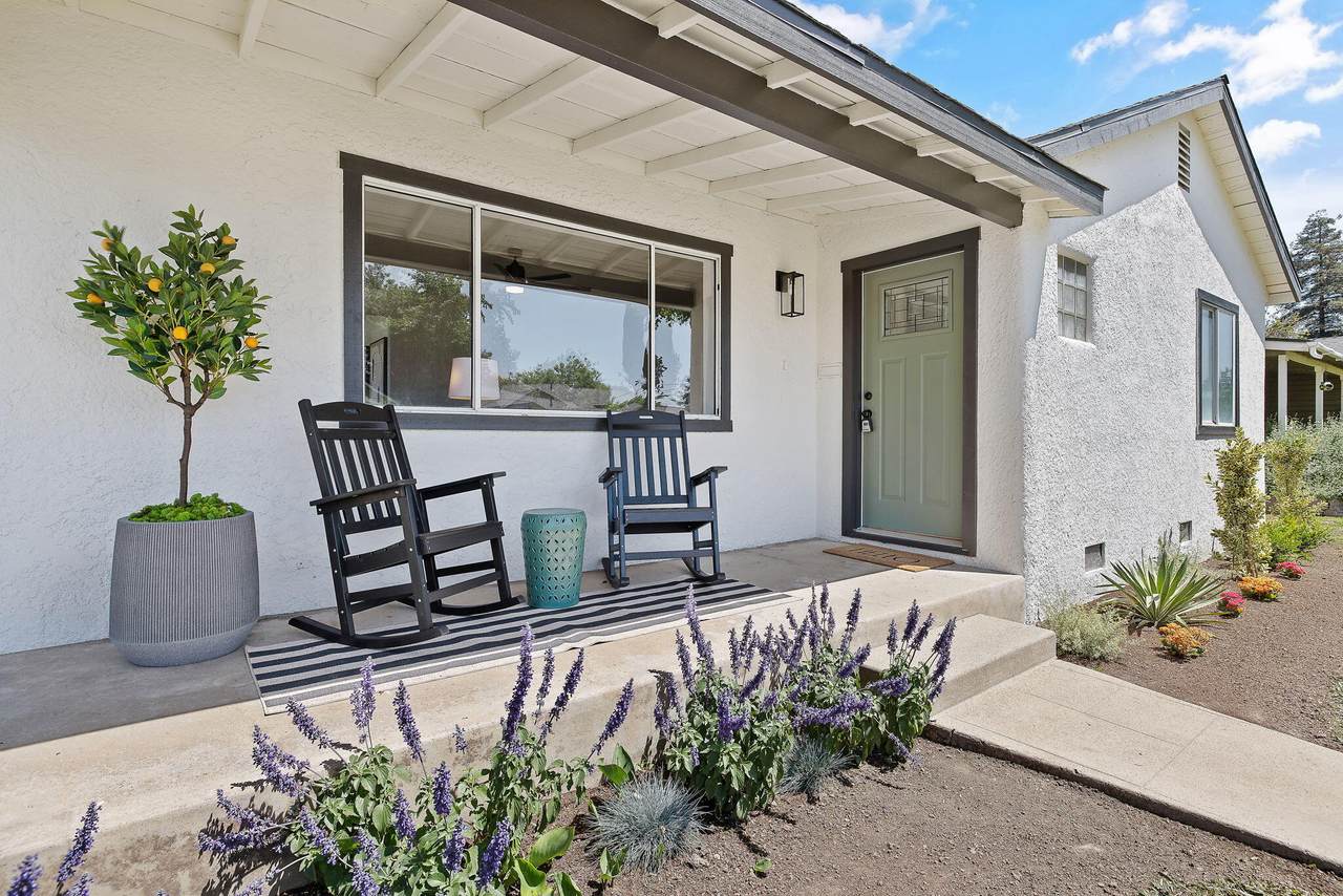 301 Lenox Avenue - Photo 1
