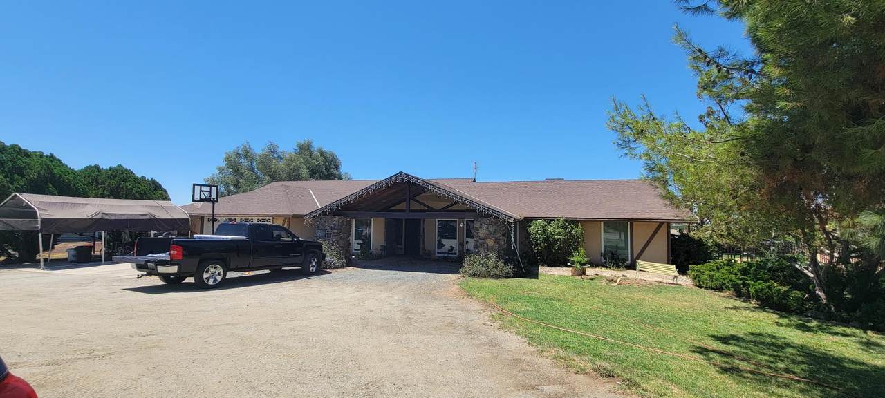 20605 Road 252 Avenue - Photo 1