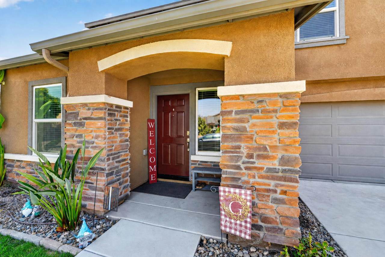 2919 Hermosa Court - Photo 1