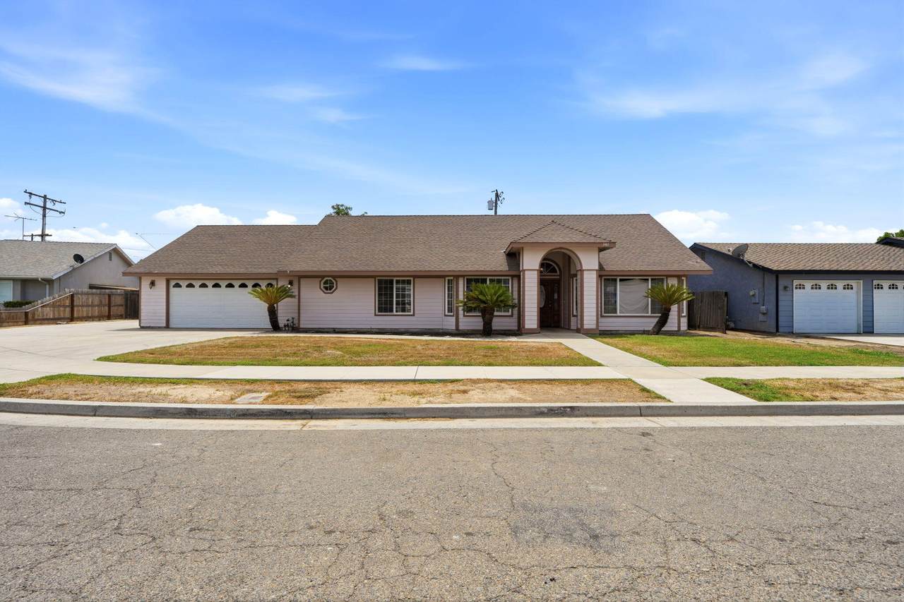 1487 Boyd Court - Photo 1