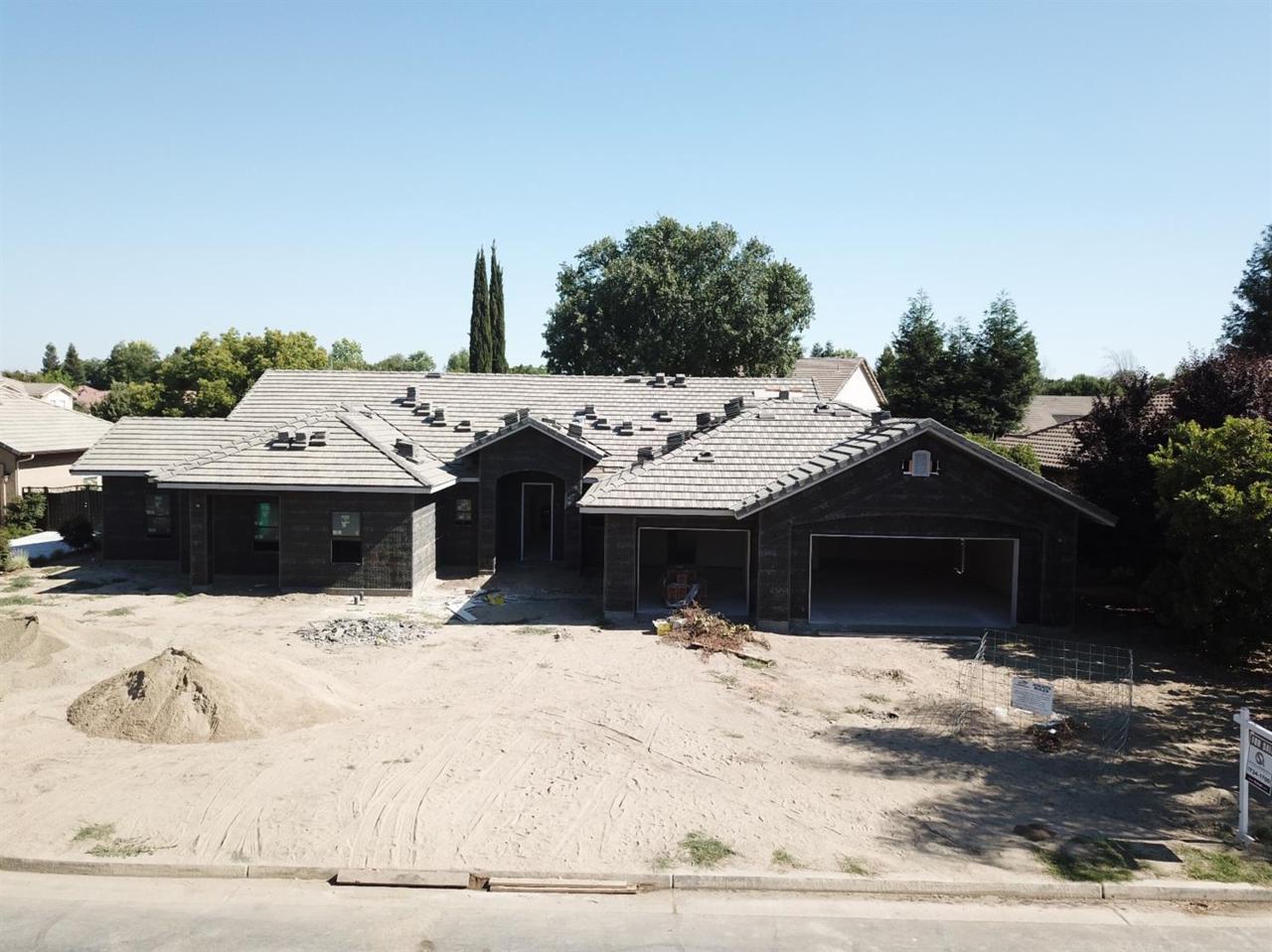 4727 Crystal Court - Photo 1