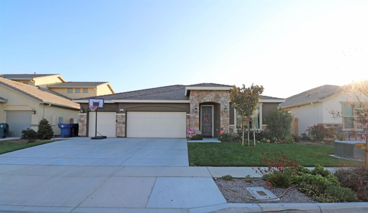 2827 Cape Canyon Avenue - Photo 1