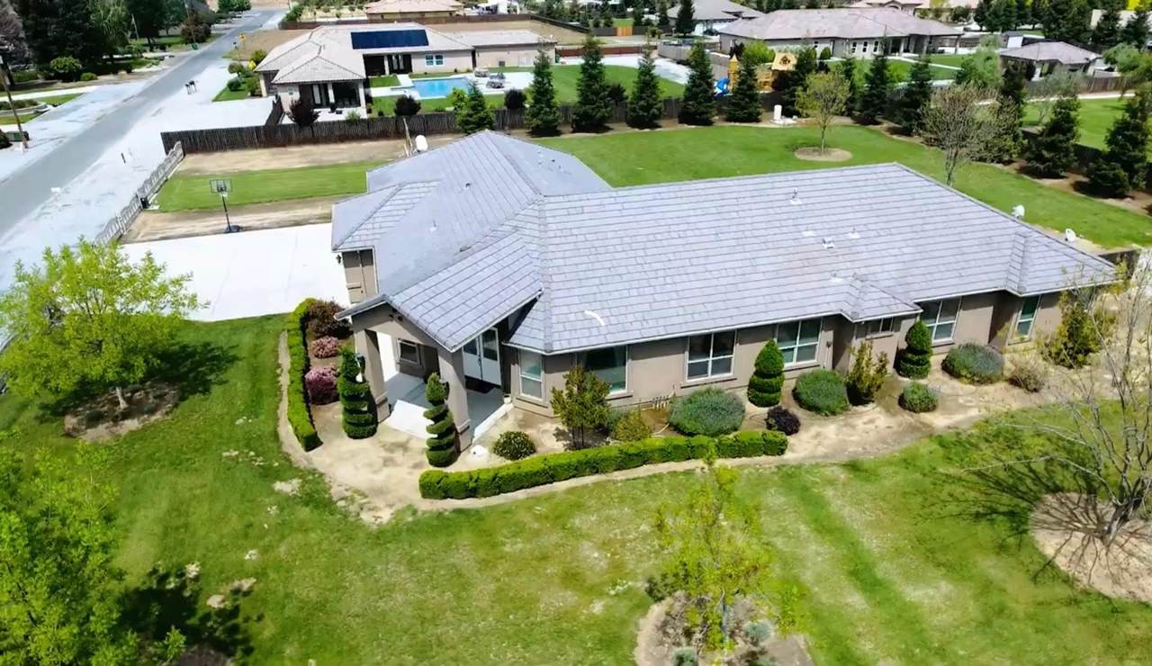 2252 Herrick Court - Photo 1