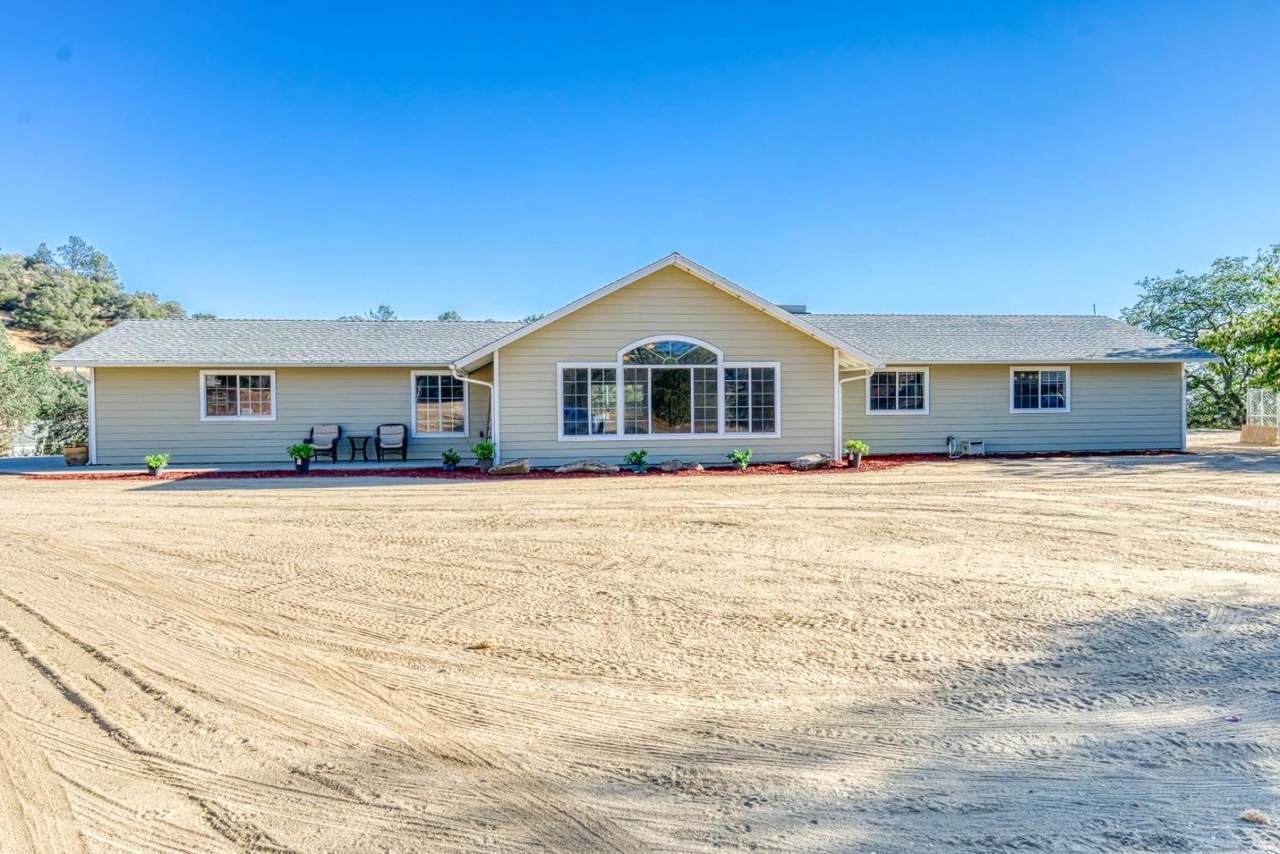 30833 Pennyroyal Lane - Photo 1