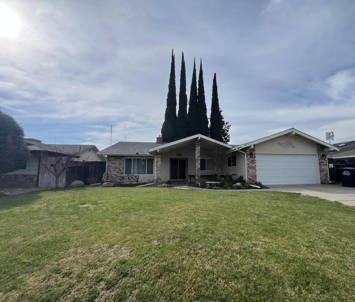 1013 Cherry Avenue - Photo 1