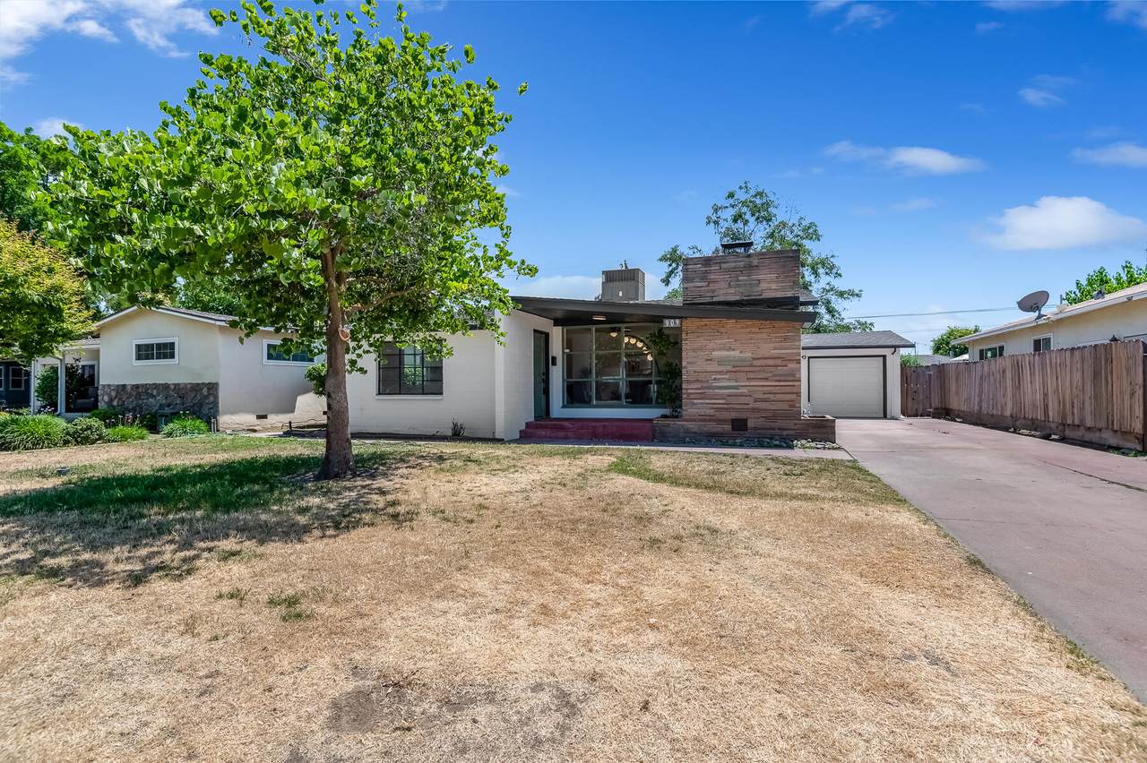 909 Kaweah Avenue - Photo 1