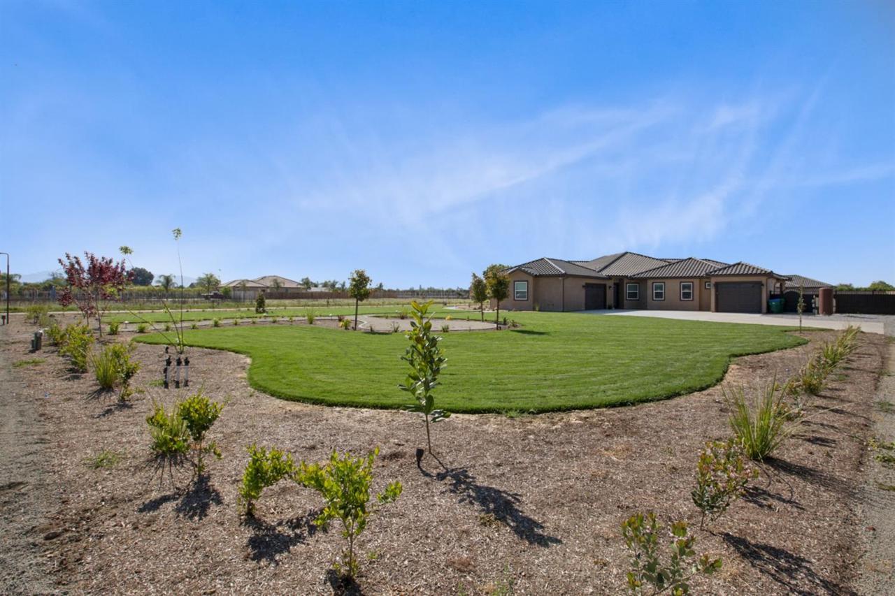 2009-A Visalia Road - Photo 1